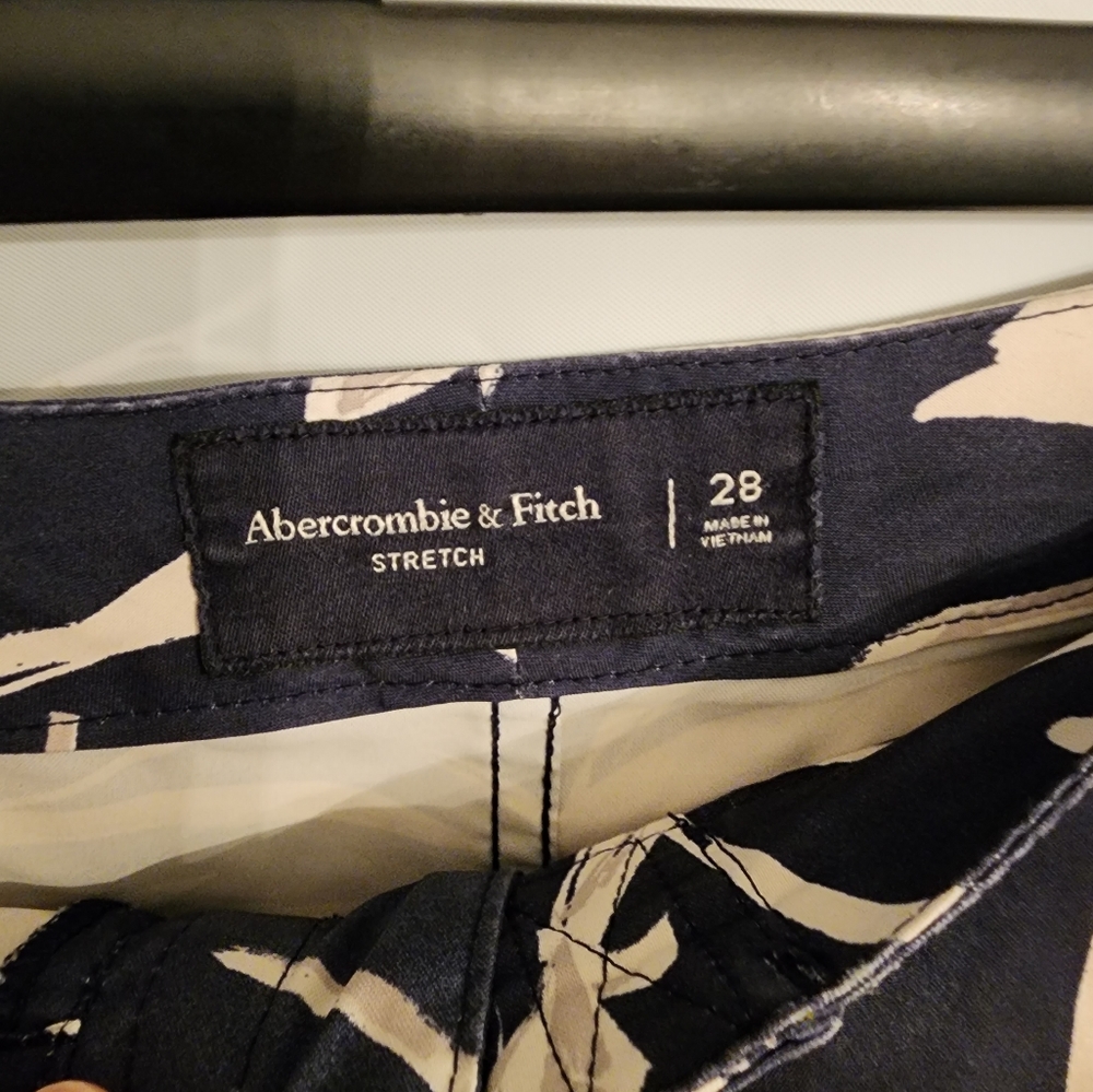 Men's Swim Trunks - Picture 3 of 7